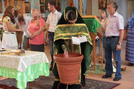 Крещение. Свято-Покровский храм г.Есик