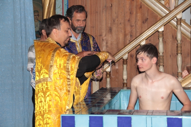 Крещение.Свято-Покровский храм г.Есик
