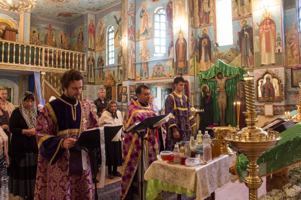 Медовый Спас.Свято-Покровский храм г.Есик