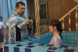 Таинство Крещения. Свято-Покровский храм г.Есик