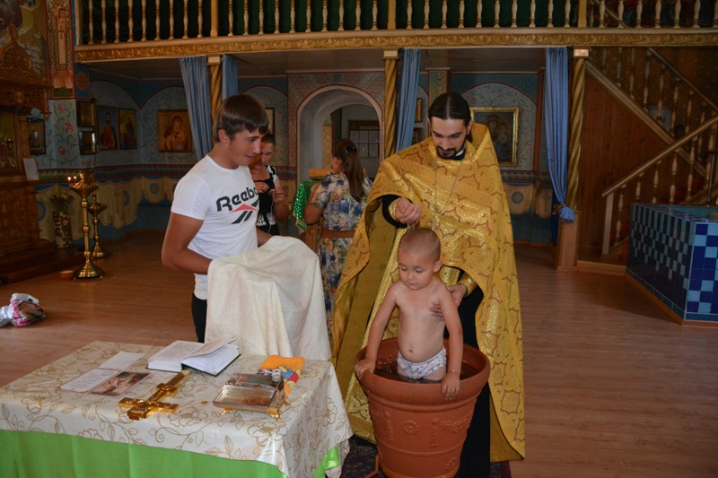 Крещение.Свято-Покровский храм г.Есик