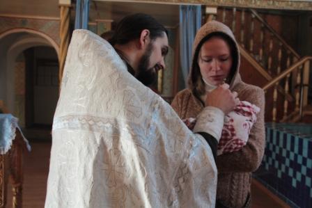 Таинство Крещения в Покровском храме г. Иссык