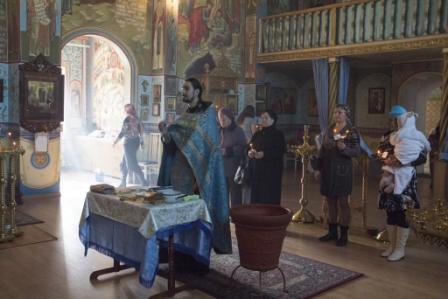 Таинство Крещения. Свято-Покровский храм г.Есик