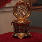 Мощи великомученика Георгия Победоносца в Покровском храме г.Есик